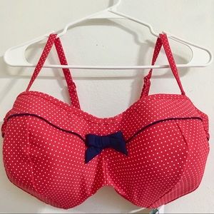 NWT Red and White Polka-Dot Bikini Top